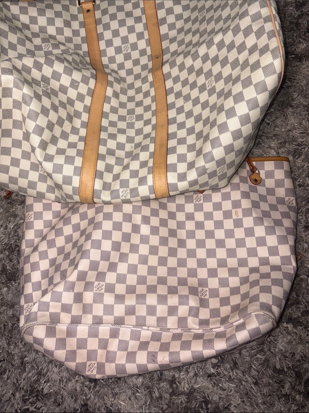 Lv Duffle Bag and Tote White and Cream Tote with Pouch - Picture 12 of 13